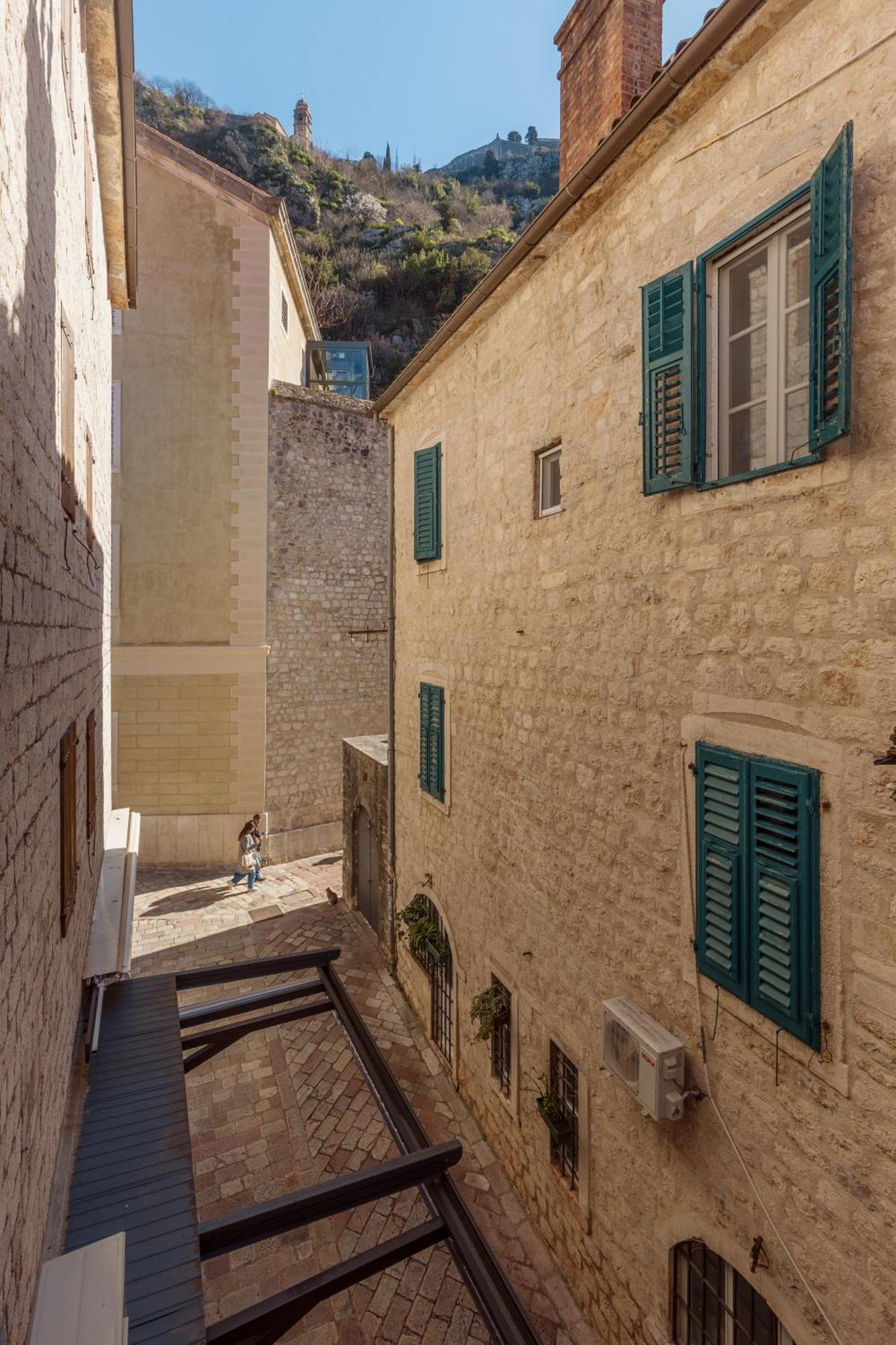 Old Town St Tryphon Apartment Kotor Exterior foto